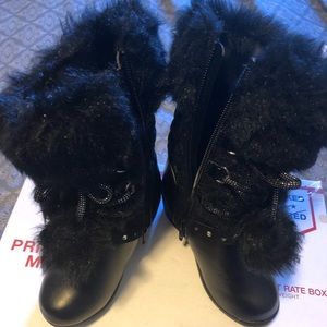NWOT CRB Toddler Girl Wedge Winter Boot